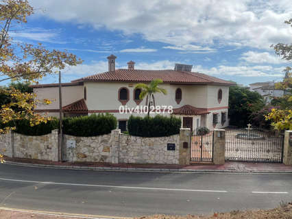 Chalet en venta en Benalmádena