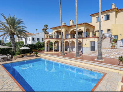 Chalet en venta en Estepona