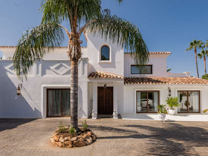 Chalet en venta en Estepona
