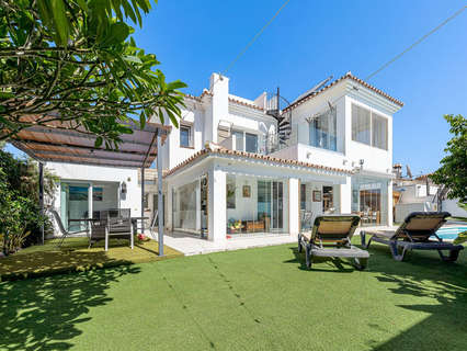 Chalet en venta en Estepona