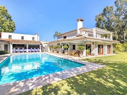 Chalet en venta en Estepona