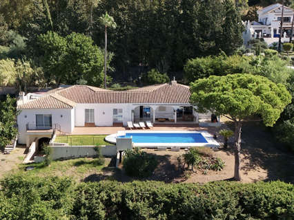 Chalet en venta en Estepona