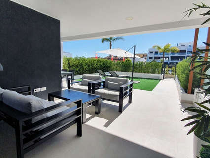 Apartamento en venta en Estepona