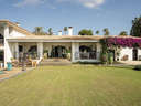 Chalet en venta en Estepona