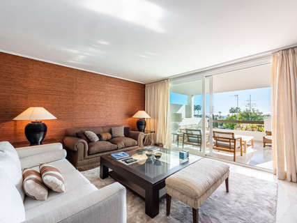 Apartamento en venta en Estepona