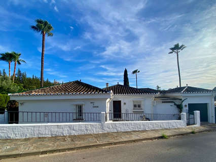 Chalet en venta en Estepona