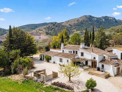 Casa rústica en venta en Villanueva del Rosario