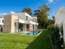 Chalet en venta en Estepona