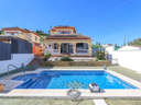 Chalet en venta en Marbella rebajado