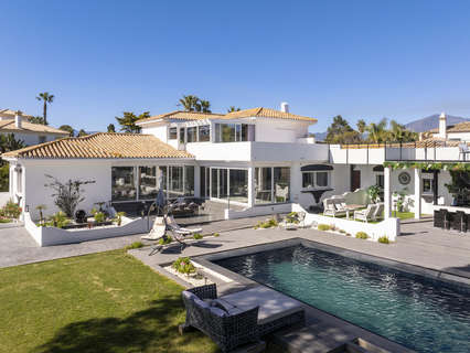 Chalet en venta en Estepona