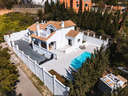 Chalet en venta en Estepona
