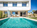 Casa en venta en Estepona rebajada