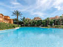 Apartamento en venta en Estepona