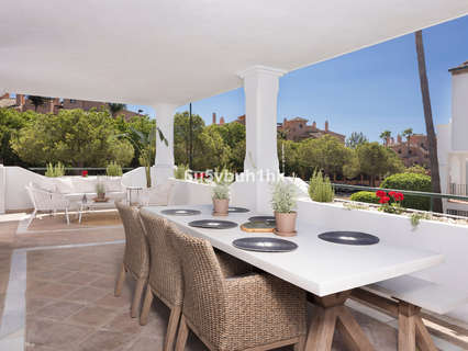 Apartamento en venta en Estepona