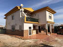 Chalet en venta en Alhaurín de la Torre