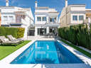 Chalet en venta en Estepona rebajado