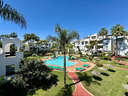 Apartamento en venta en Estepona
