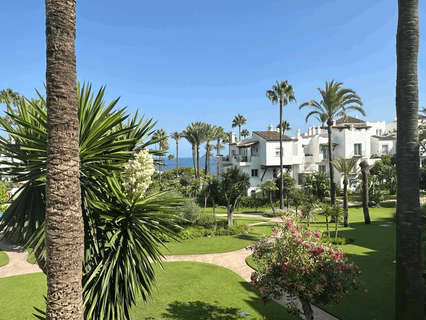Apartamento en venta en Estepona