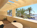 Apartamento en venta en Estepona