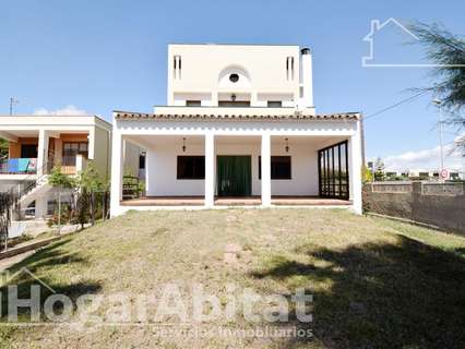 Chalet en venta en Almazora/Almassora