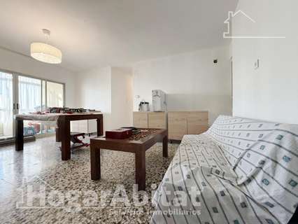 Piso en venta en La Pobla de Vallbona