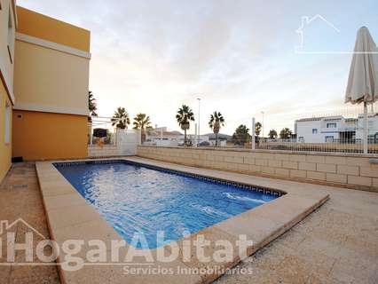 Casa en venta en Oliva