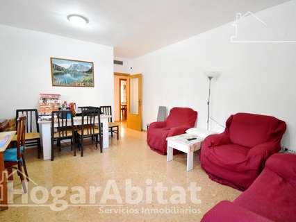 Piso en venta en Piles