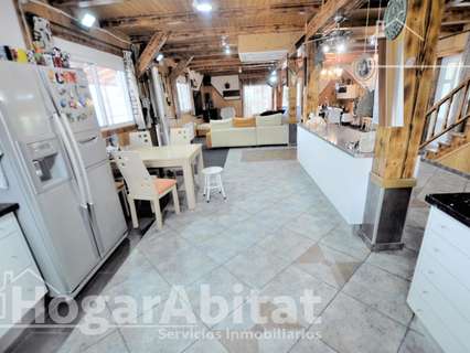 Chalet en venta en Montserrat