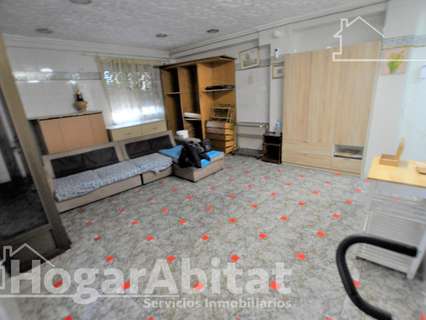 Planta baja en venta en Manises