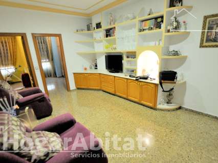 Casa en venta en La Pobla de Vallbona