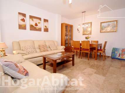Piso en venta en Oliva