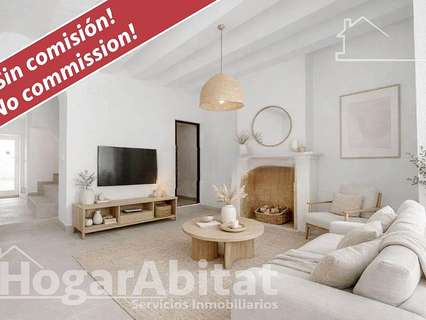 Casa en venta en El Pinós/Pinoso