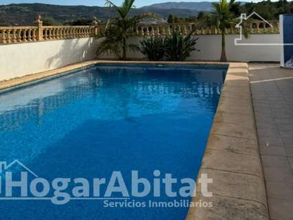 Chalet en venta en Beniarbeig