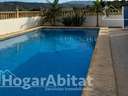 Chalet en venta en Beniarbeig