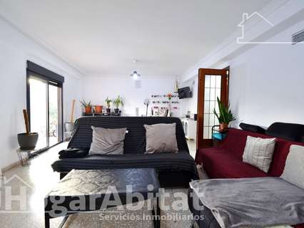 Piso en venta en Oliva