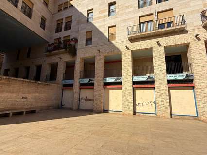 Local comercial en alquiler en Alzira