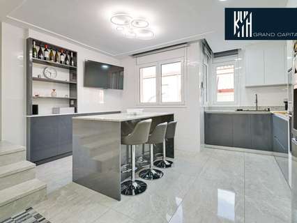 Ático dúplex en venta en Girona