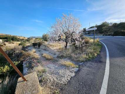 Parcela rústica en venta en Relleu