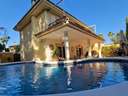 Chalet en venta en L'Alfàs del Pi