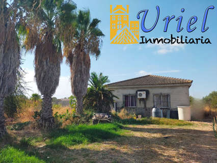 Chalet en venta en Carmona Las Palmas