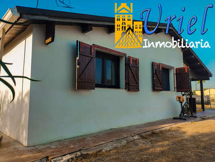 Chalet en venta en Carmona