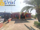 Chalet en venta en Carmona