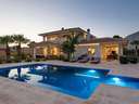 Chalet en venta en Alicante zona Rebolledo