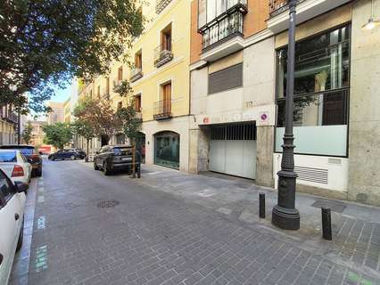 Plaza de parking en venta en Madrid
