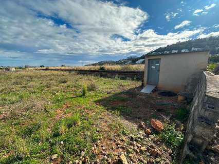 Parcela rústica en venta en Pego