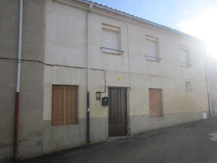 Casa en venta en Castilfalé, rebajada
