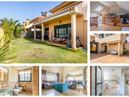 Chalet en venta en Palomares del Río