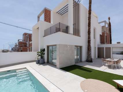 Casa en venta en Los Alcázares