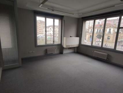 Local comercial en venta en Laudio/Llodio