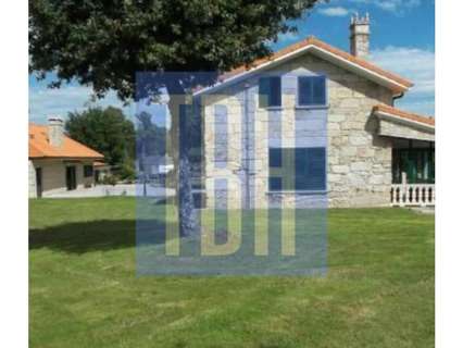 Casa en venta en O Carballiño